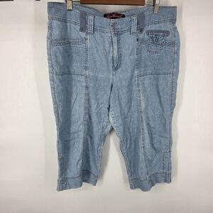 Gloria Vanderbilt Capri Pants Size 14 Light Wash Denim Cargo Utility
